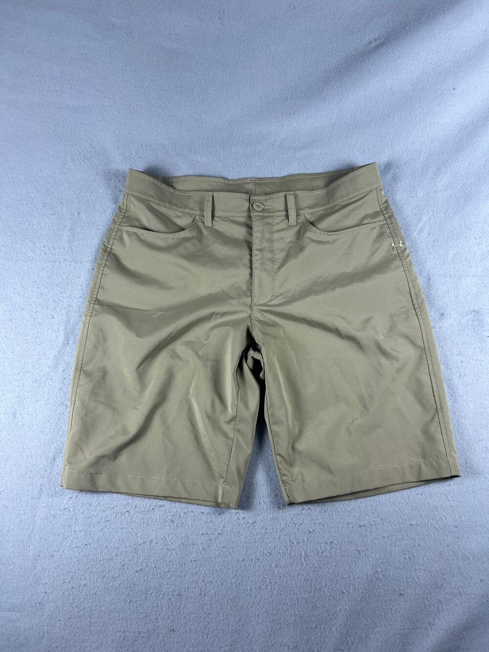 Under Armour Golf Shorts Mens 34 Khaki HeatGear Loose Fit Performance Sports